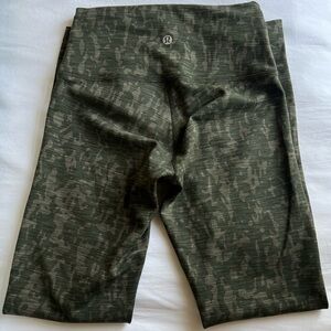 Lululemon Green Camo Leggings💚